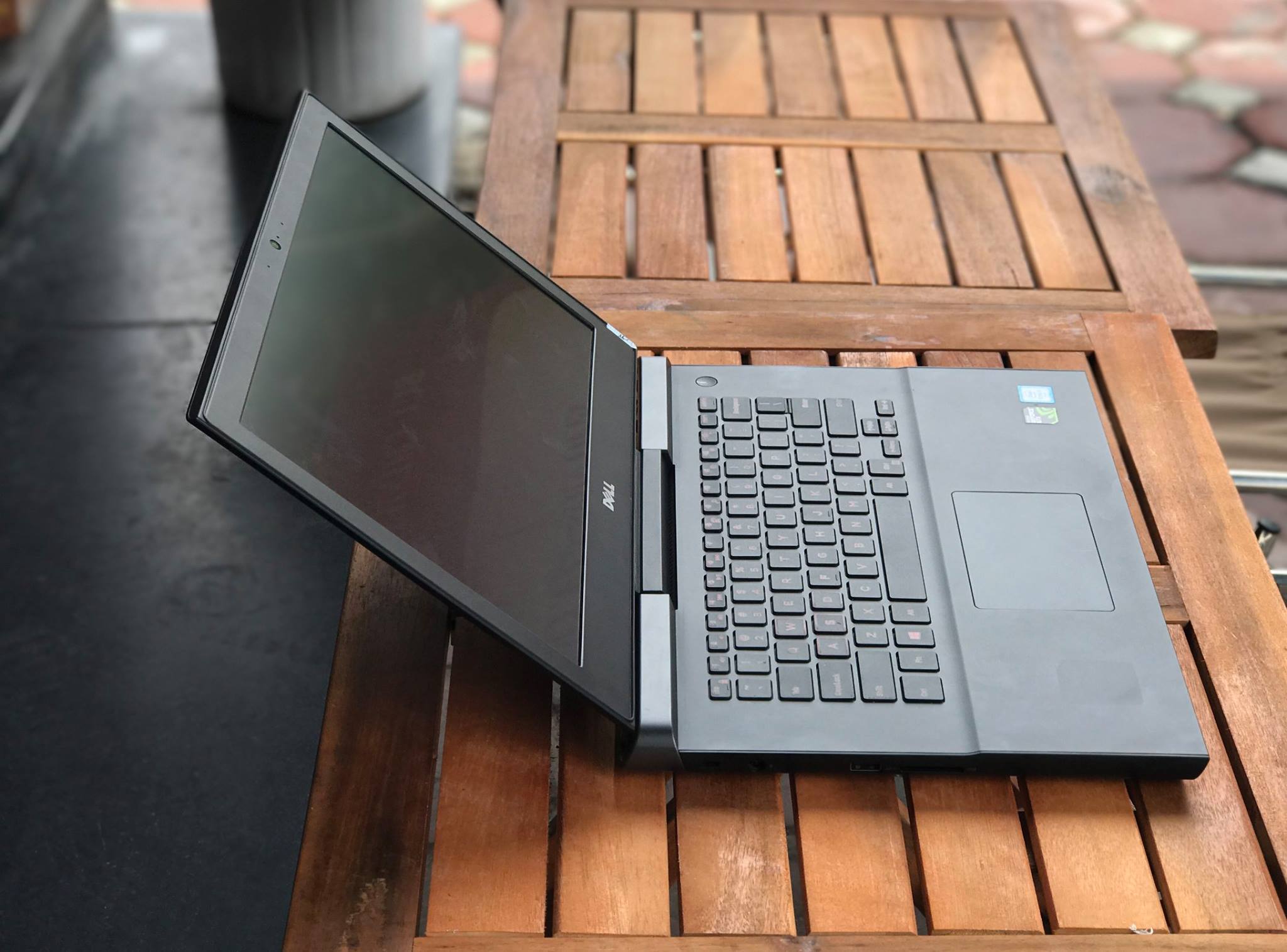 Laptop Dell Inspiron 7466-6.jpg